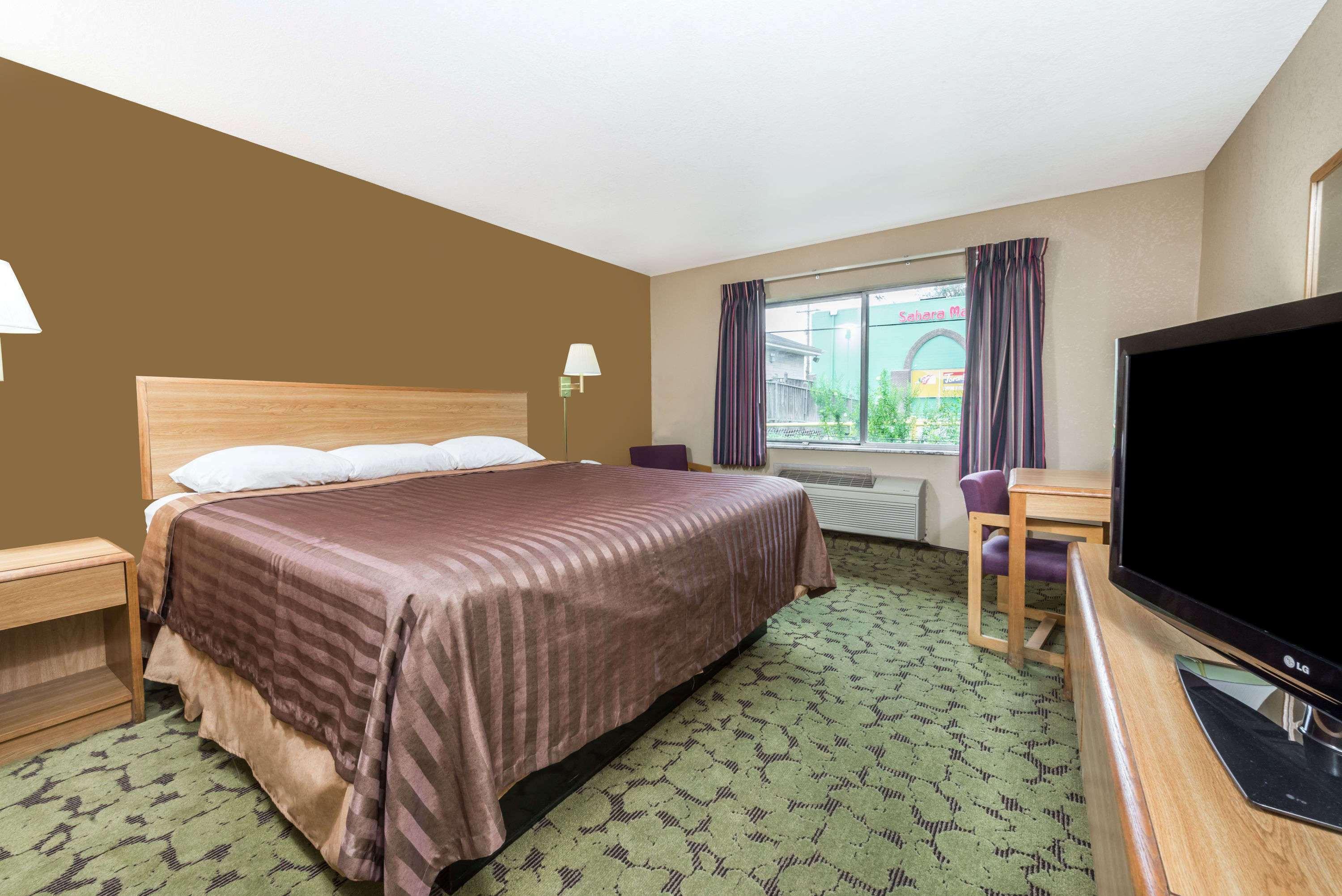 Travelodge By Wyndham Блумінгтон Екстер'єр фото