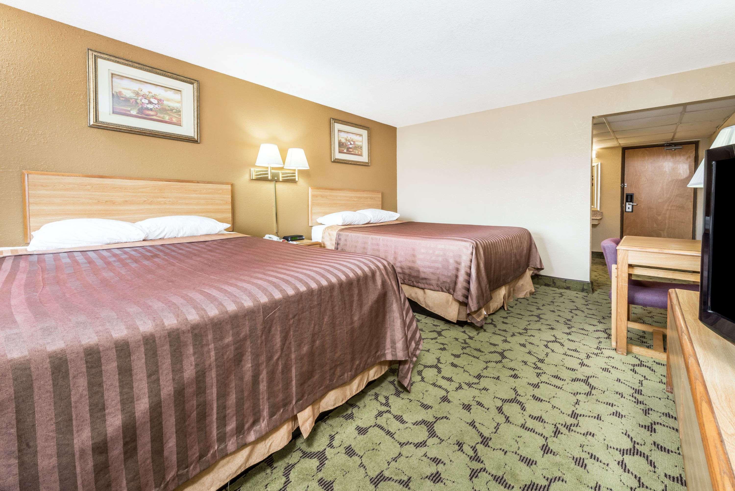 Travelodge By Wyndham Блумінгтон Екстер'єр фото
