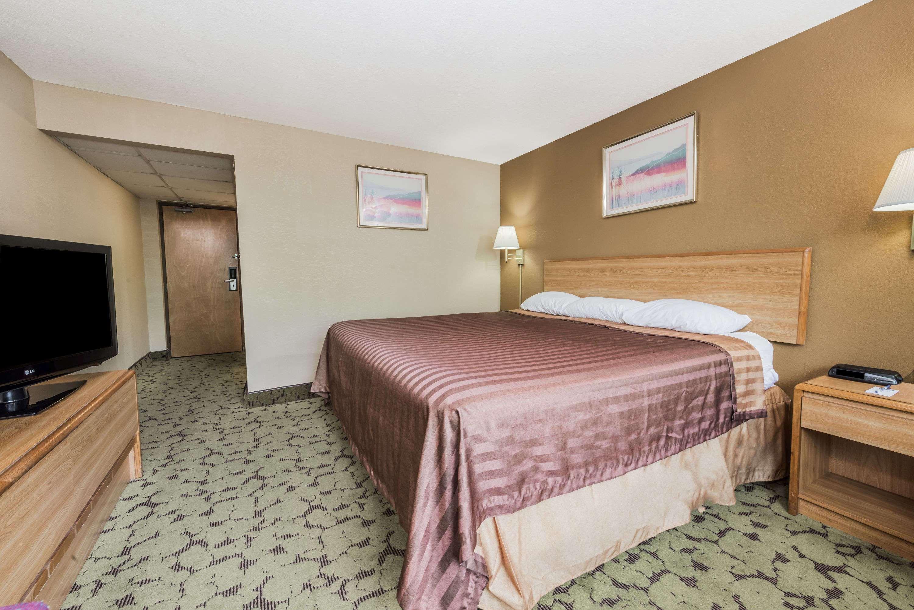 Travelodge By Wyndham Блумінгтон Екстер'єр фото