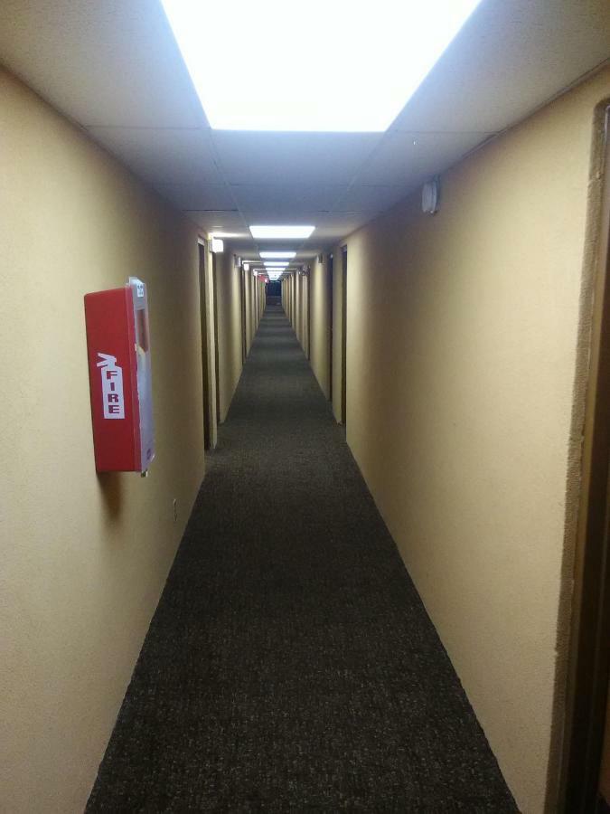 Travelodge By Wyndham Блумінгтон Екстер'єр фото